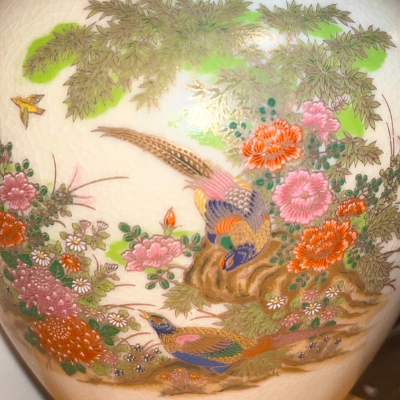 Vintage pheasant floral hand painted ginger jar - Picture 11 of 11
